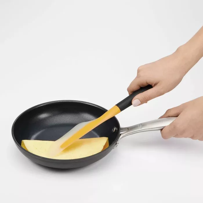 OXO Good Grips Small Flip & Fold Omelet Turner