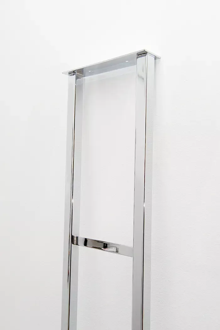 VintageView Floor-To-Ceiling Mounted Frame for Magnum Bottles - Chrome Plated Finish